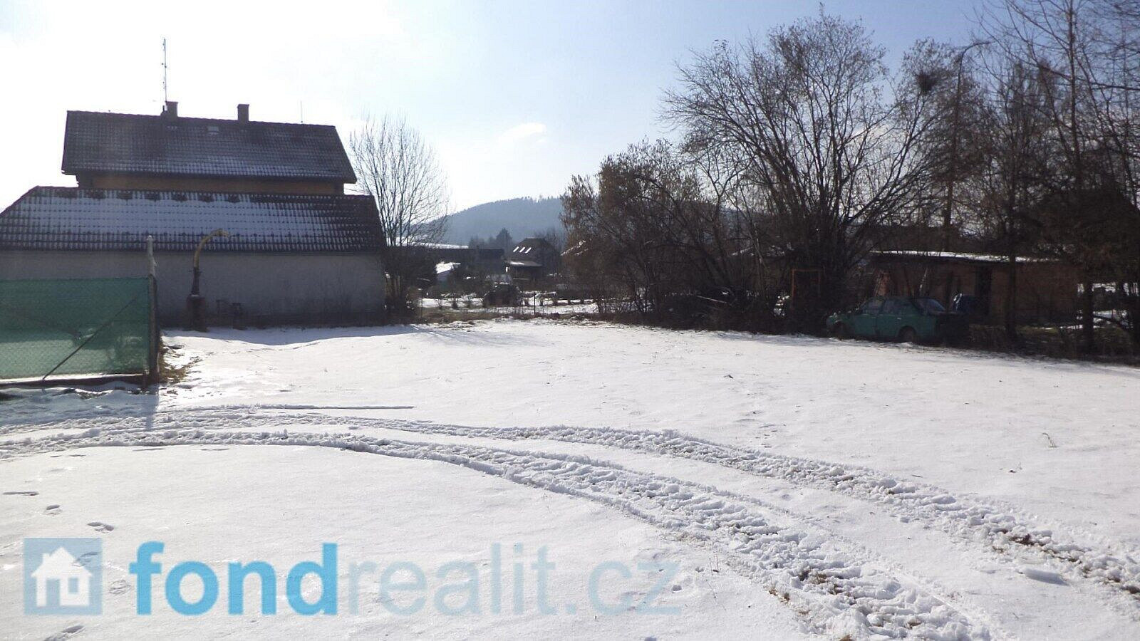 Prodej pozemku 680 m² – fotografie 3