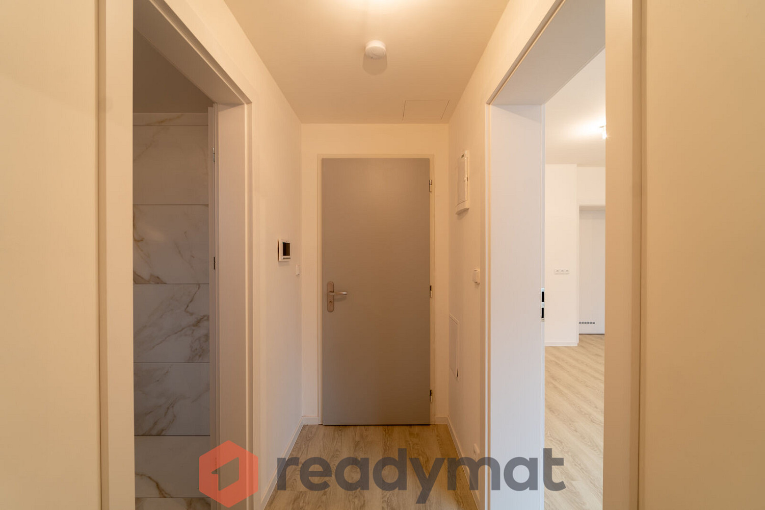 Pronájem bytu 1+kk 44 m² – fotografie 4