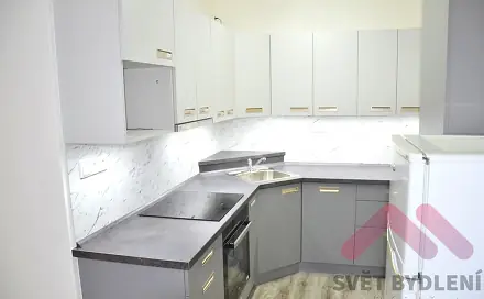 Pronájem bytu 2+kk 43 m²