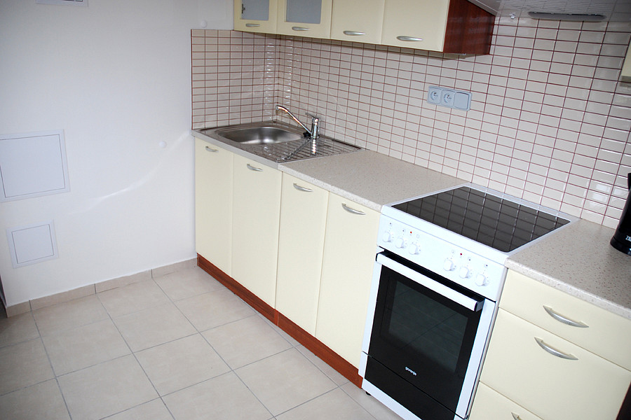 Pronájem bytu 2+1 45 m² – pohled 5