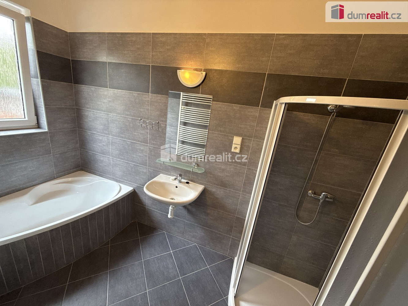 Pronájem bytu 2+1 58 m² – fotografie 2