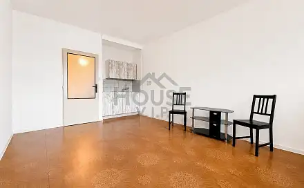 Prodej bytu 1+kk 27 m², Pod dálnicí, Praha 4 - Michle