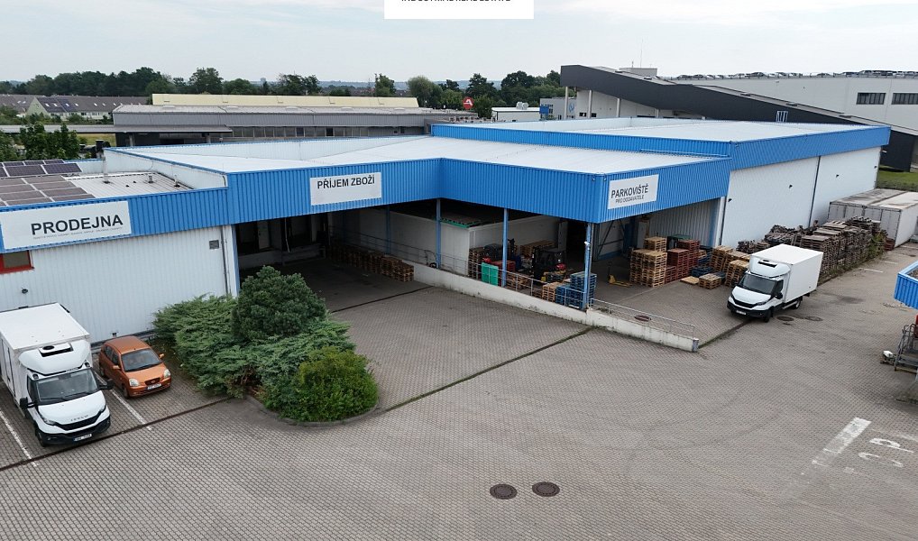 Pronájem skladovacích prostor 250 m², Nupaky – náhled fotky 2