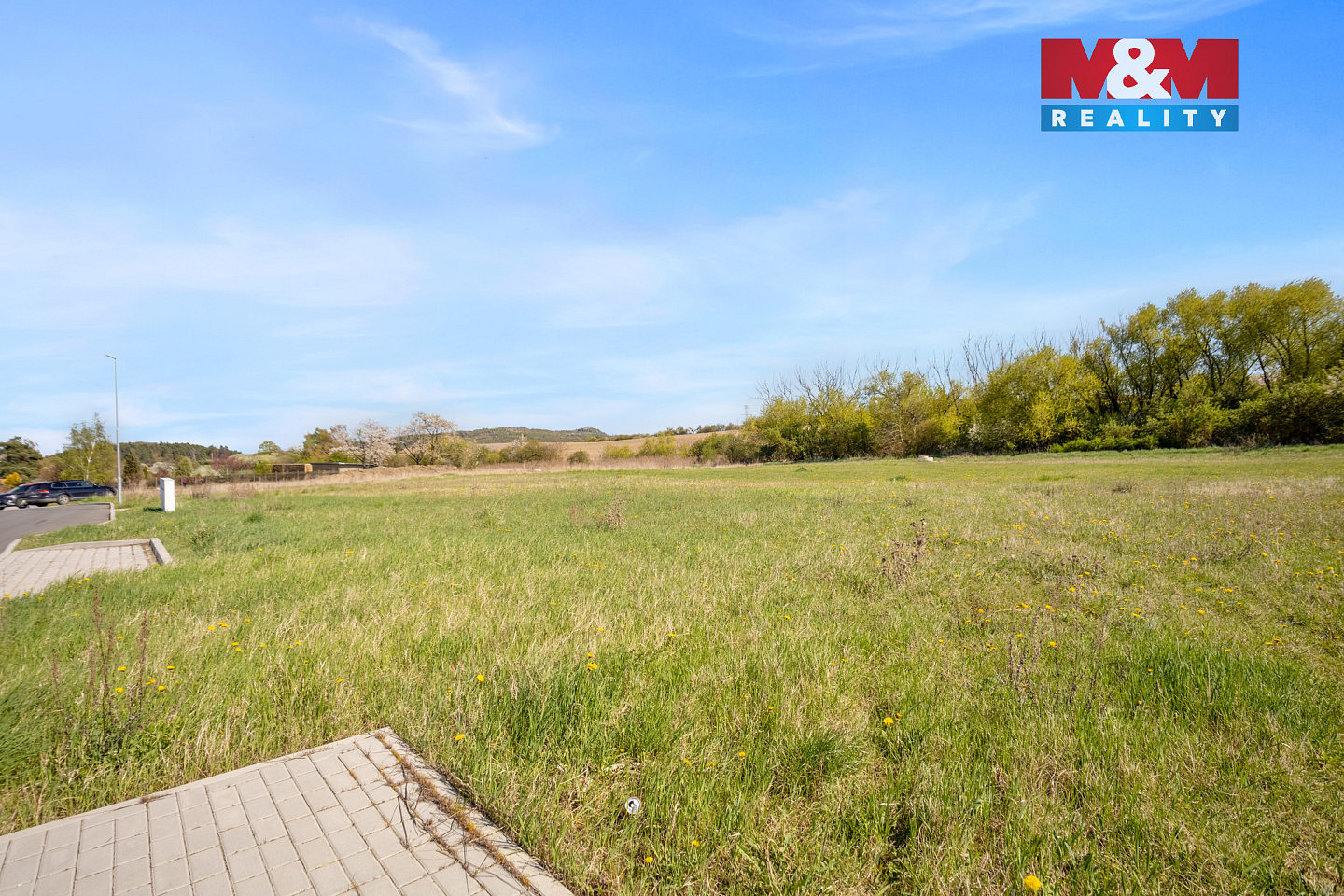 Prodej stavebního pozemku 1 764 m² – další