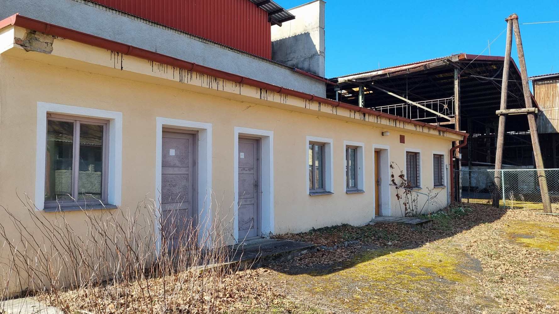 Prodej skladovacích prostor 18 200 m² – fotografie 3