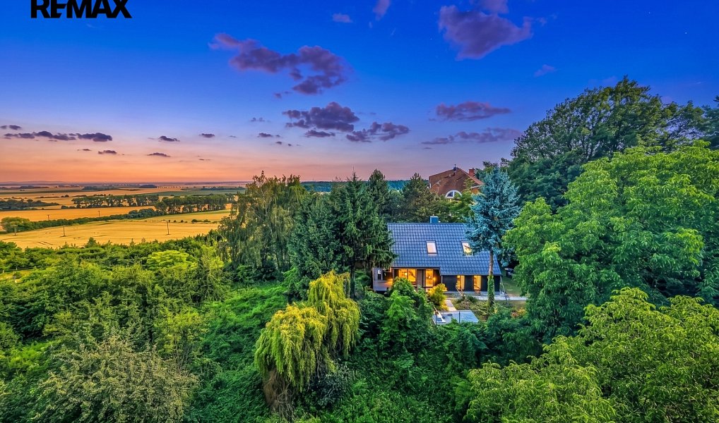 Prodej domu 101 m² s pozemkem 3 079 m², Loučeň – náhled fotky 3