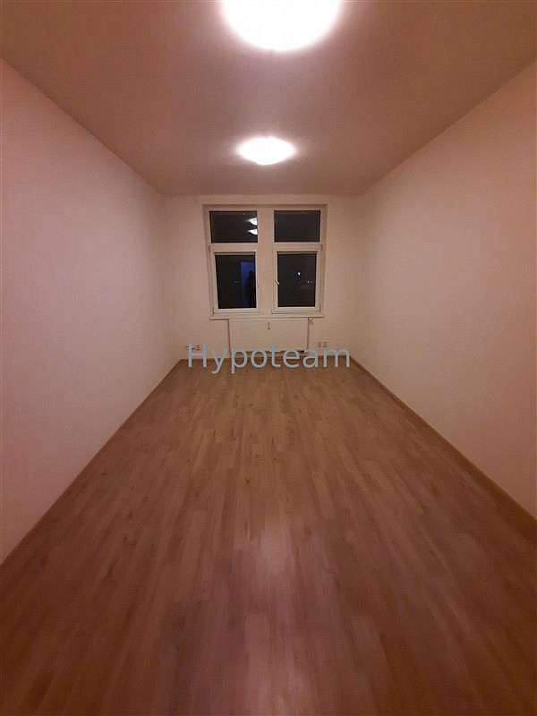 Pronájem bytu 2+1 63 m² — photo 4