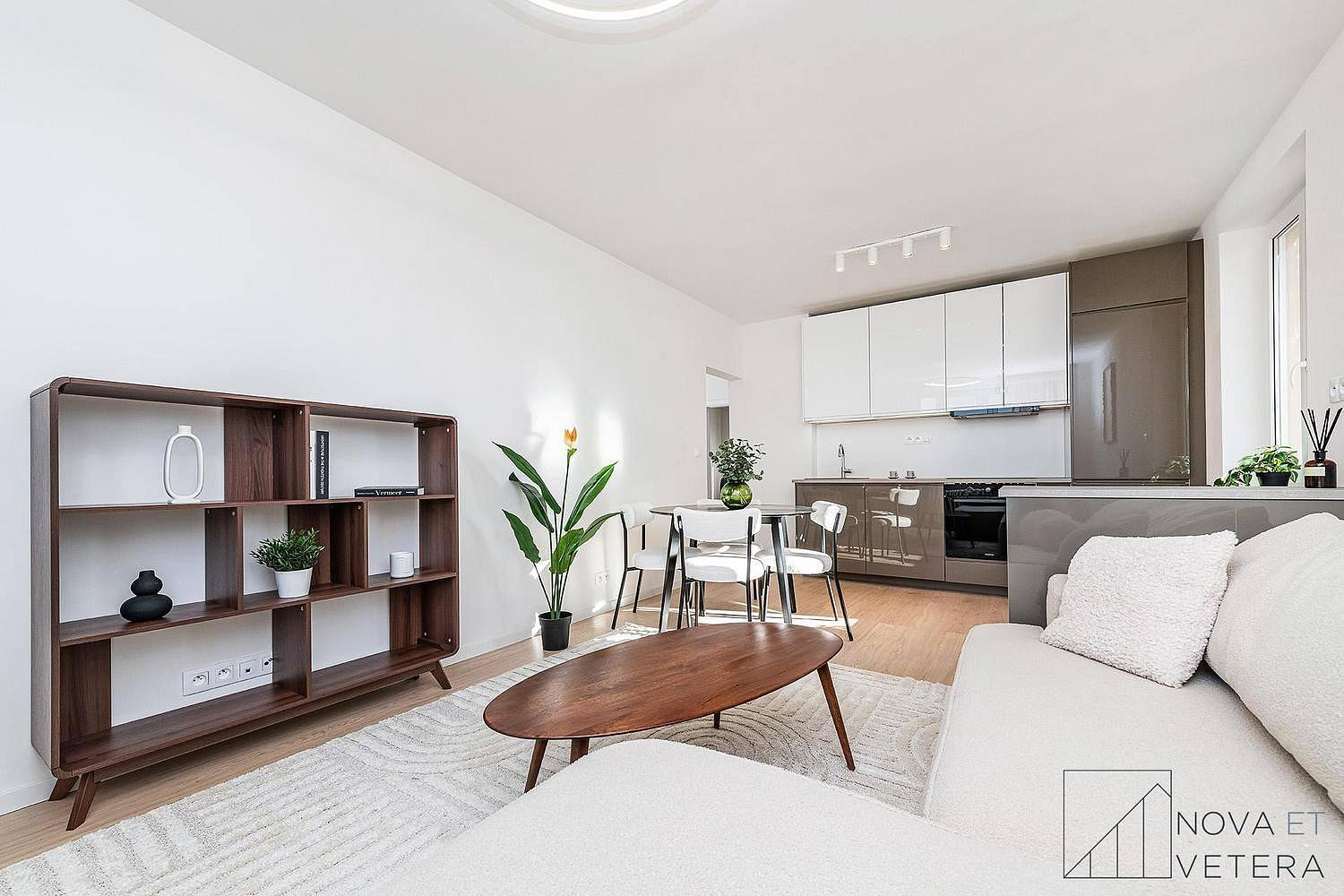 Prodej bytu 4+kk 83 m² — photo 2