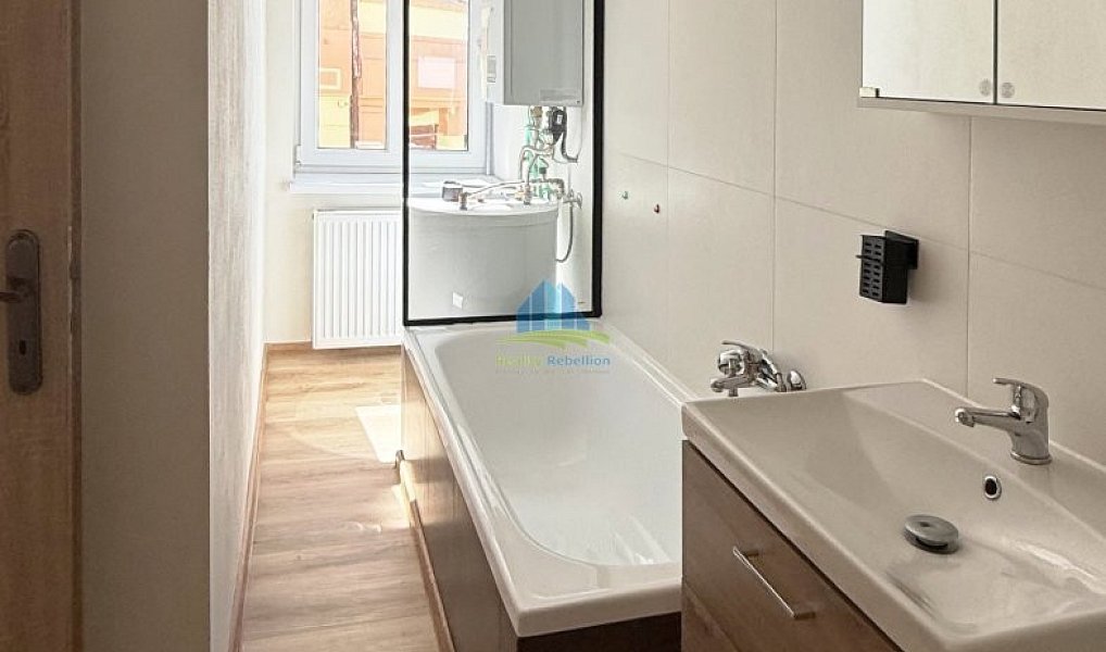 Pronájem bytu 2+kk 55 m², Aš – náhled fotky 2