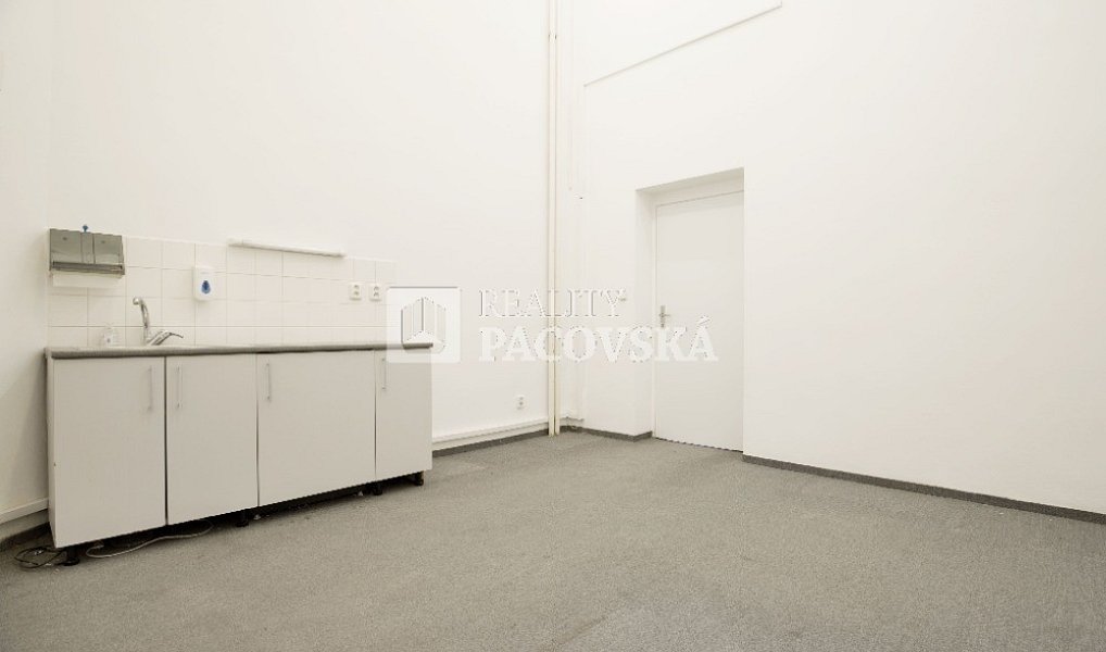 Pronájem obchodních prostor 210 m², Ústí nad Labem – náhled fotky 10