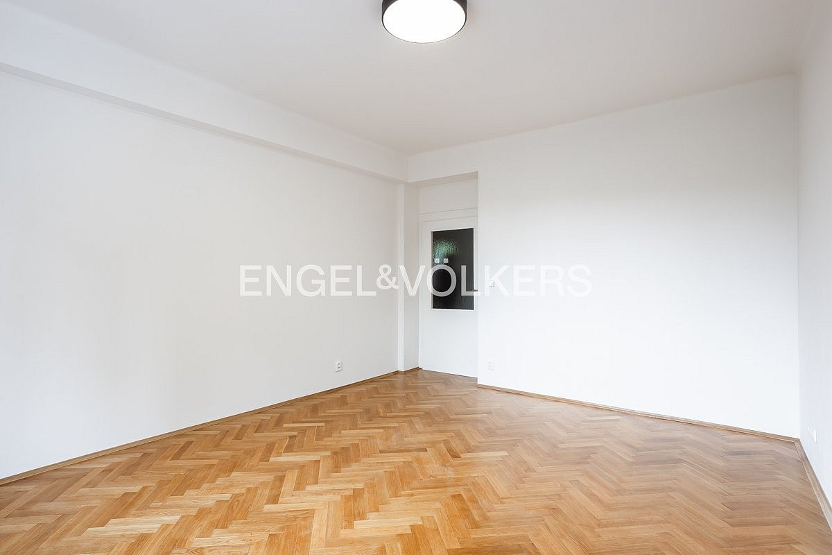 Pronájem bytu 3+kk 82 m² — photo 4