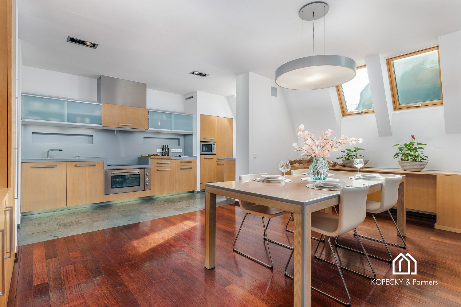 Prodej bytu 4+kk 212 m² – fotografie 2