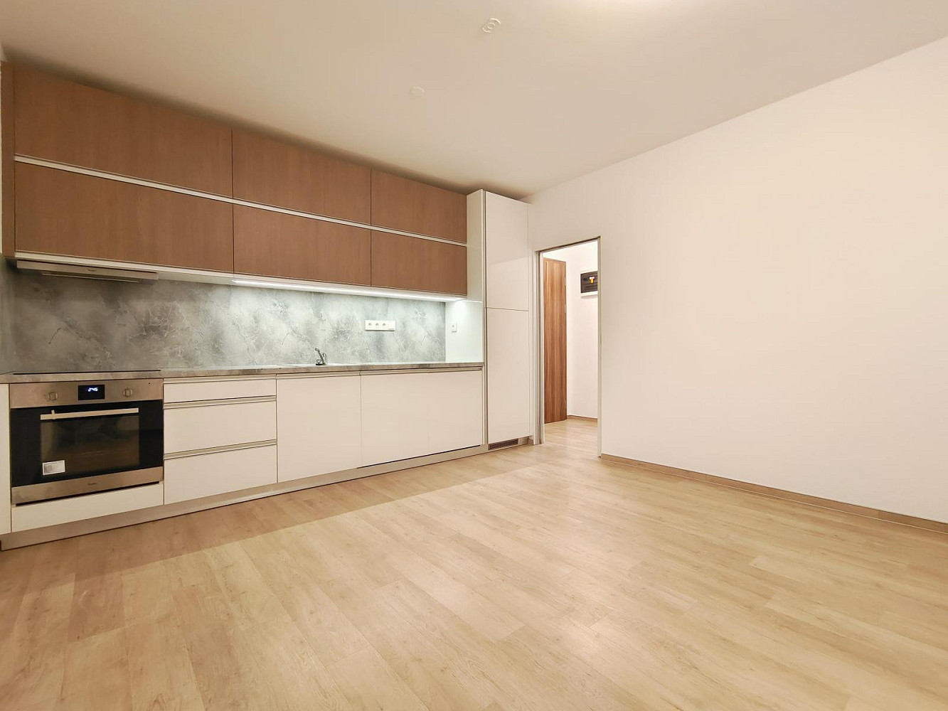 Pronájem bytu 2+kk 30 m²