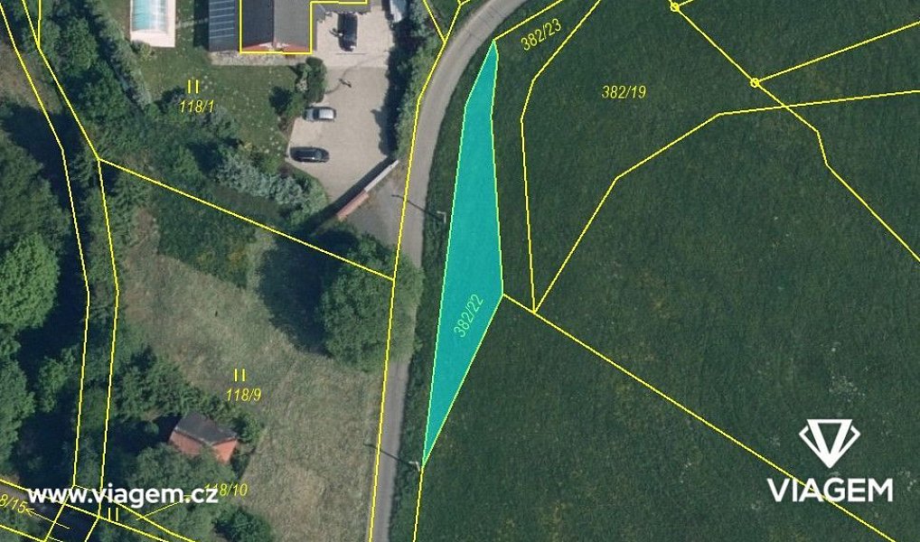Prodej stavebního pozemku 102 m², Chuchelna – fotka 1 z 7
