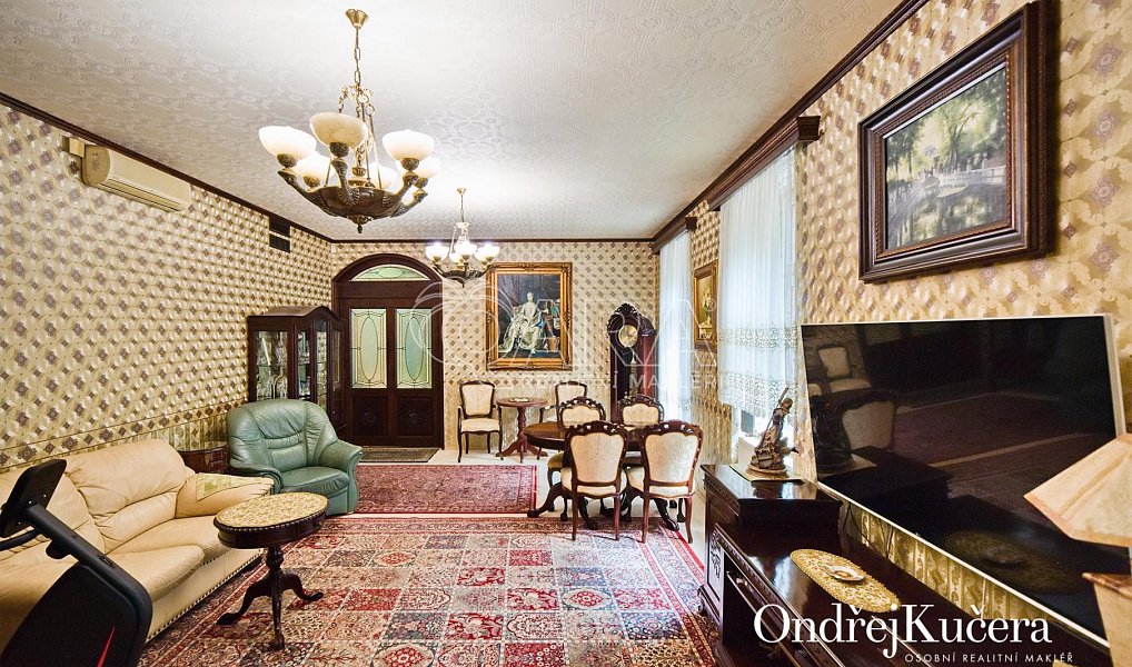 Prodej ubytovacího objektu 832 m², Hřensko – náhled fotky 15