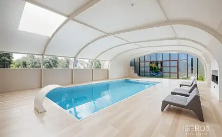 Prodej domu 1 299 m² s pozemkem 1 299 m², Cercedilla, Španělsko