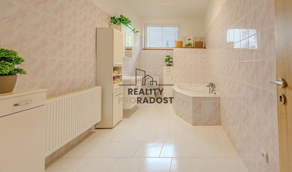 Prodej domu 142 m² s pozemkem 1 021 m², Vendryně – náhled fotky 5