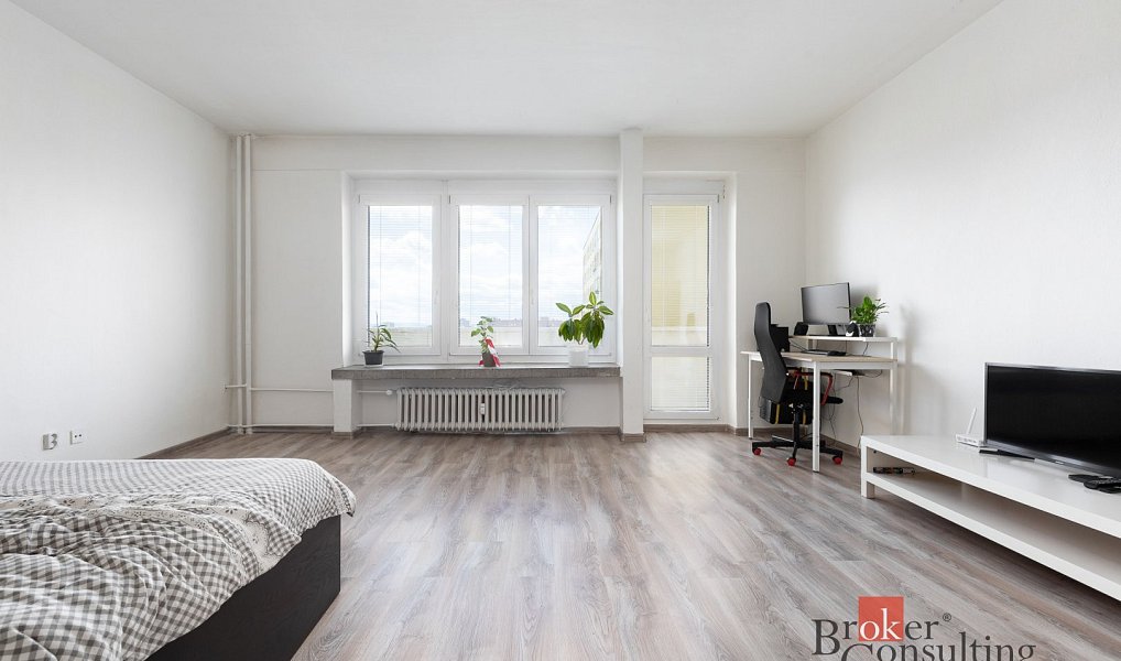 Prodej bytu 1+1 54 m², Ostrava – fotka 1 z 12