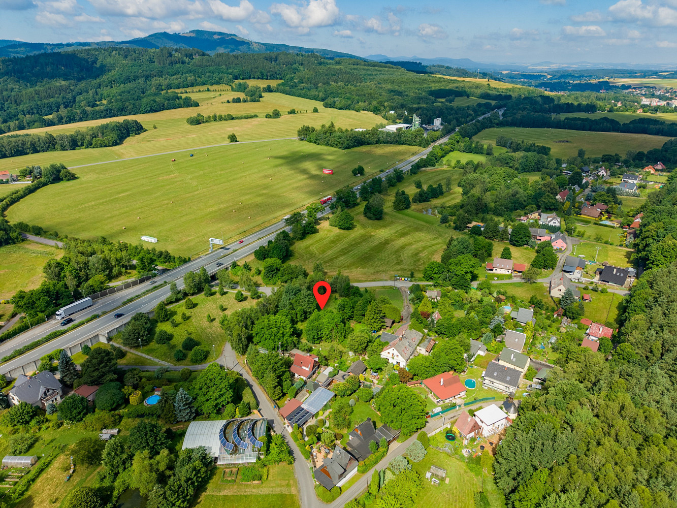 Prodej stavebního pozemku 2 392 m² - Widok 2