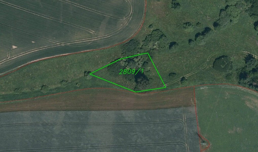 Prodej pole 2 192 m², Tachov – fotka 1 z 3