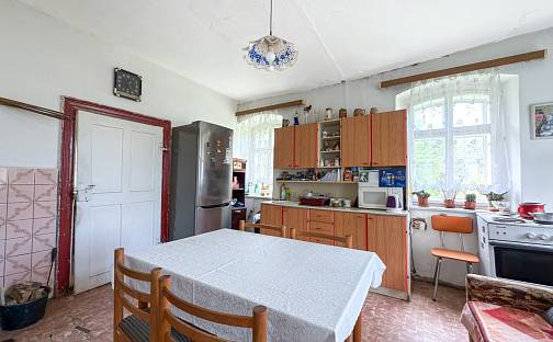 Prodej domu 77 m² s pozemkem 181 m², Petrovice, okres Ústí nad Labem