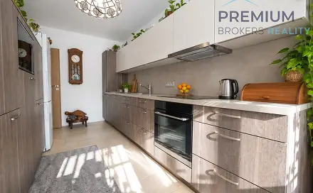 Prodej bytu 3+1 78 m², Bezručova, Mělník