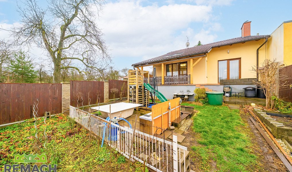 Prodej domu 244 m² s pozemkem 354 m², Ostrožská Nová Ves – náhled fotky 8