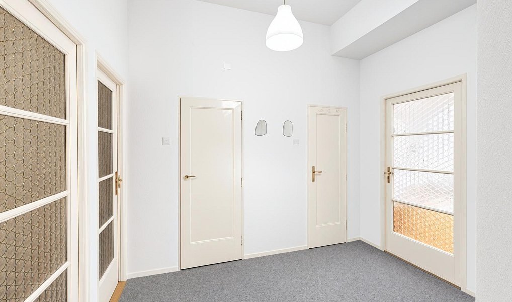 Prodej bytu 2+1 70 m², Praha – náhled fotky 8