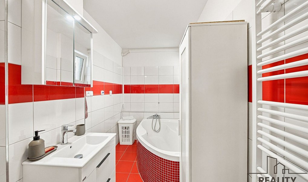 Prodej domu 190 m² s pozemkem 324 m², Milotice – náhled fotky 18