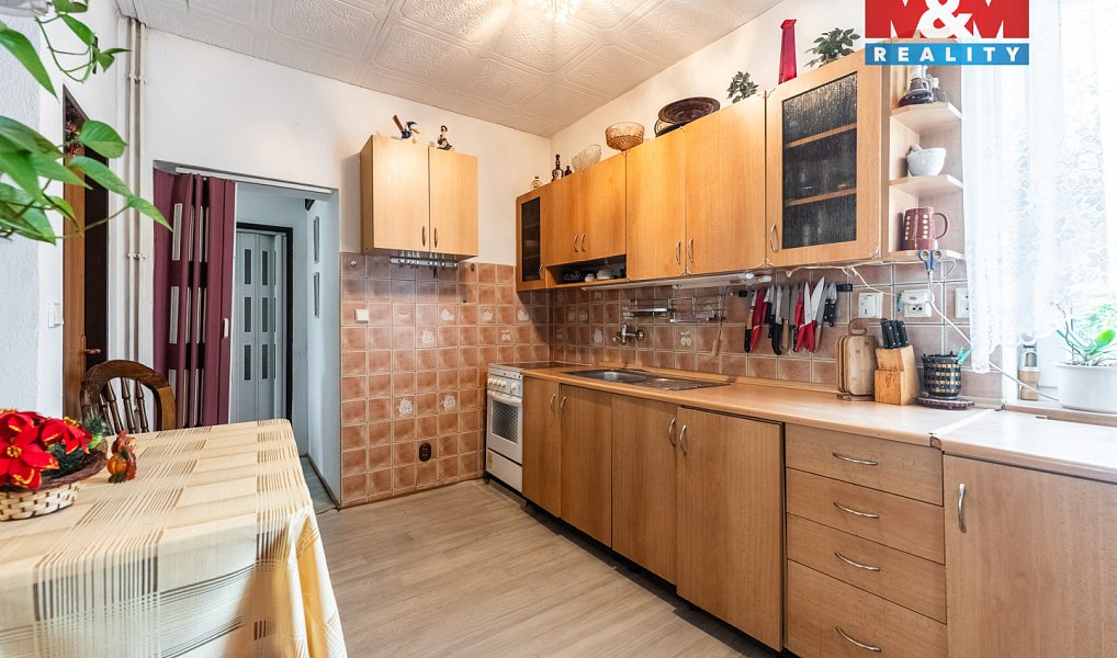 Prodej domu 90 m² s pozemkem 356 m², Napajedla – náhled fotky 2