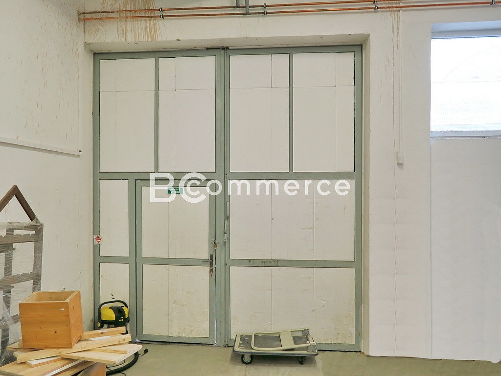 Pronájem skladovacích prostor 400 m² – fotografie 2