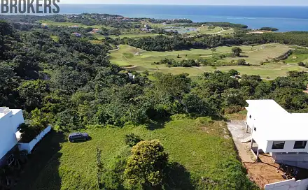 Prodej stavebního pozemku 570 m², Coxen Hole, Roatán, Honduras