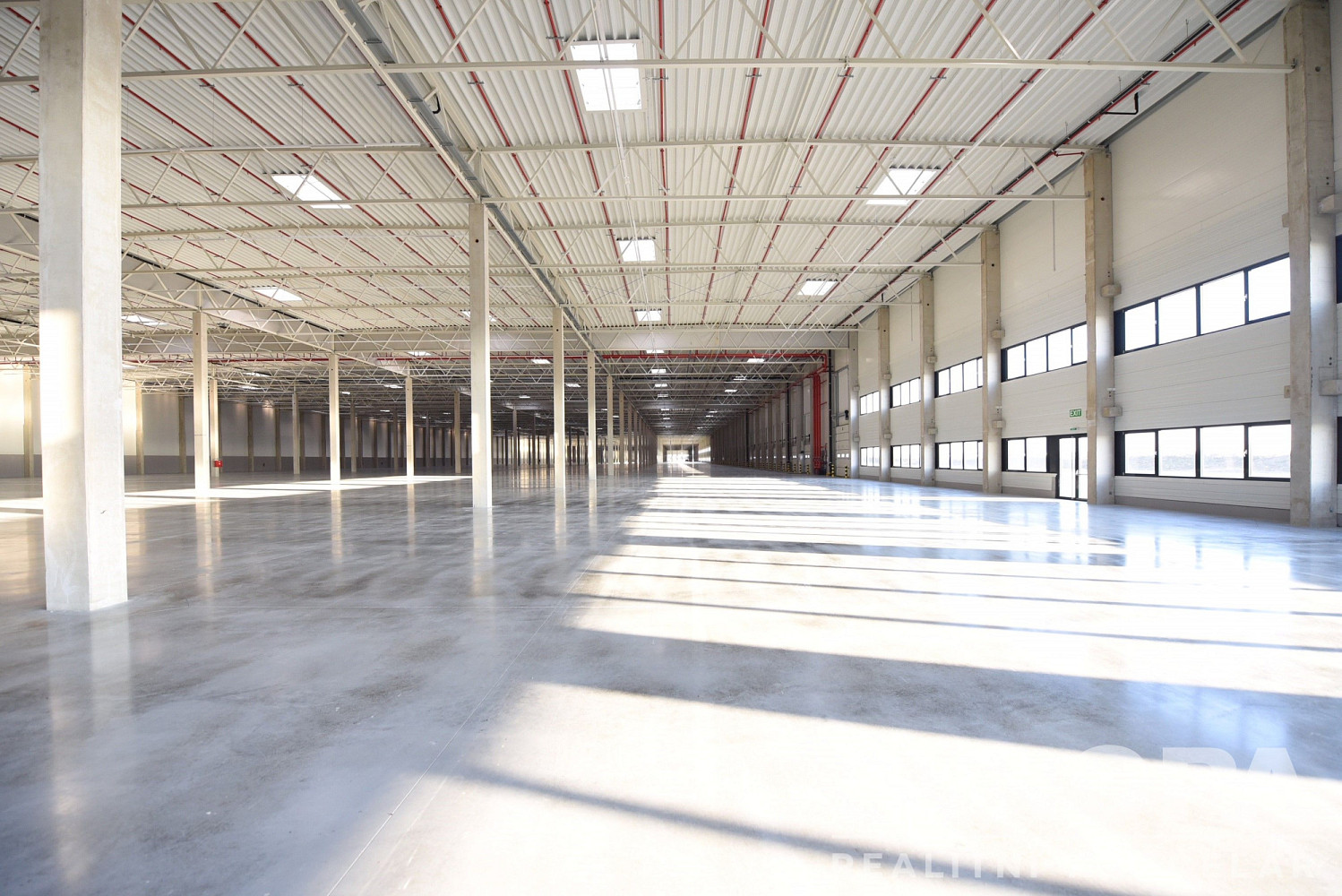 Pronájem skladovacích prostor 5 667 m² – fotografie 2