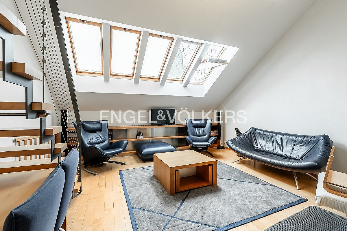 Pronájem bytu 4+kk 135 m²
