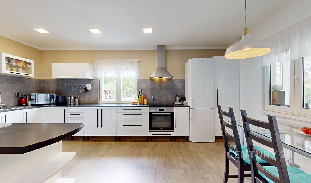 Prodej domu 143 m² s pozemkem 2 000 m², Nošovice – náhled fotky 2