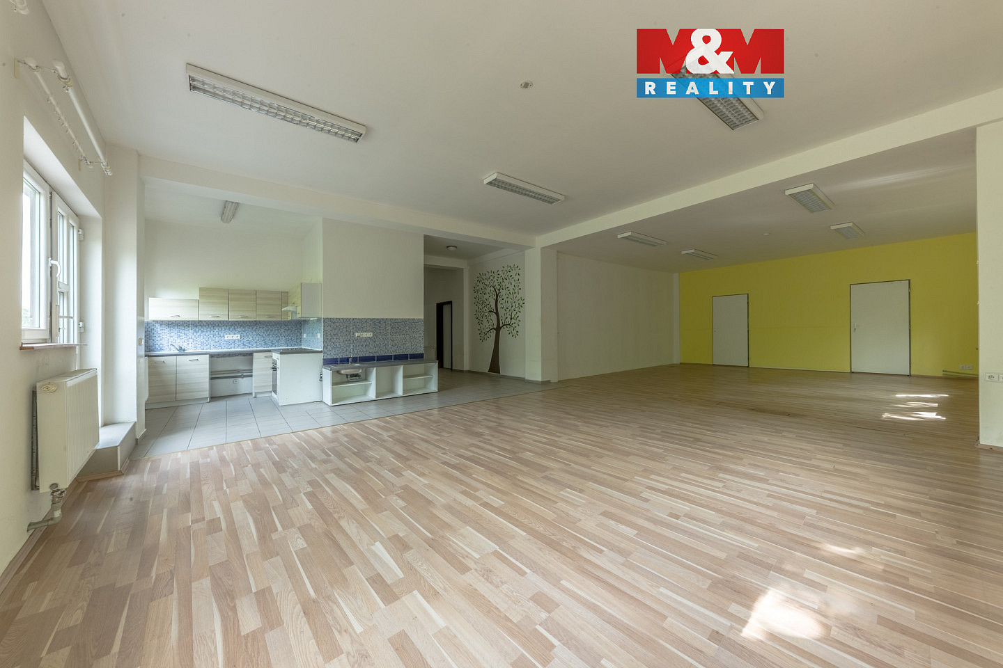Pronájem komerčního objektu (jiného typu) 175 m²