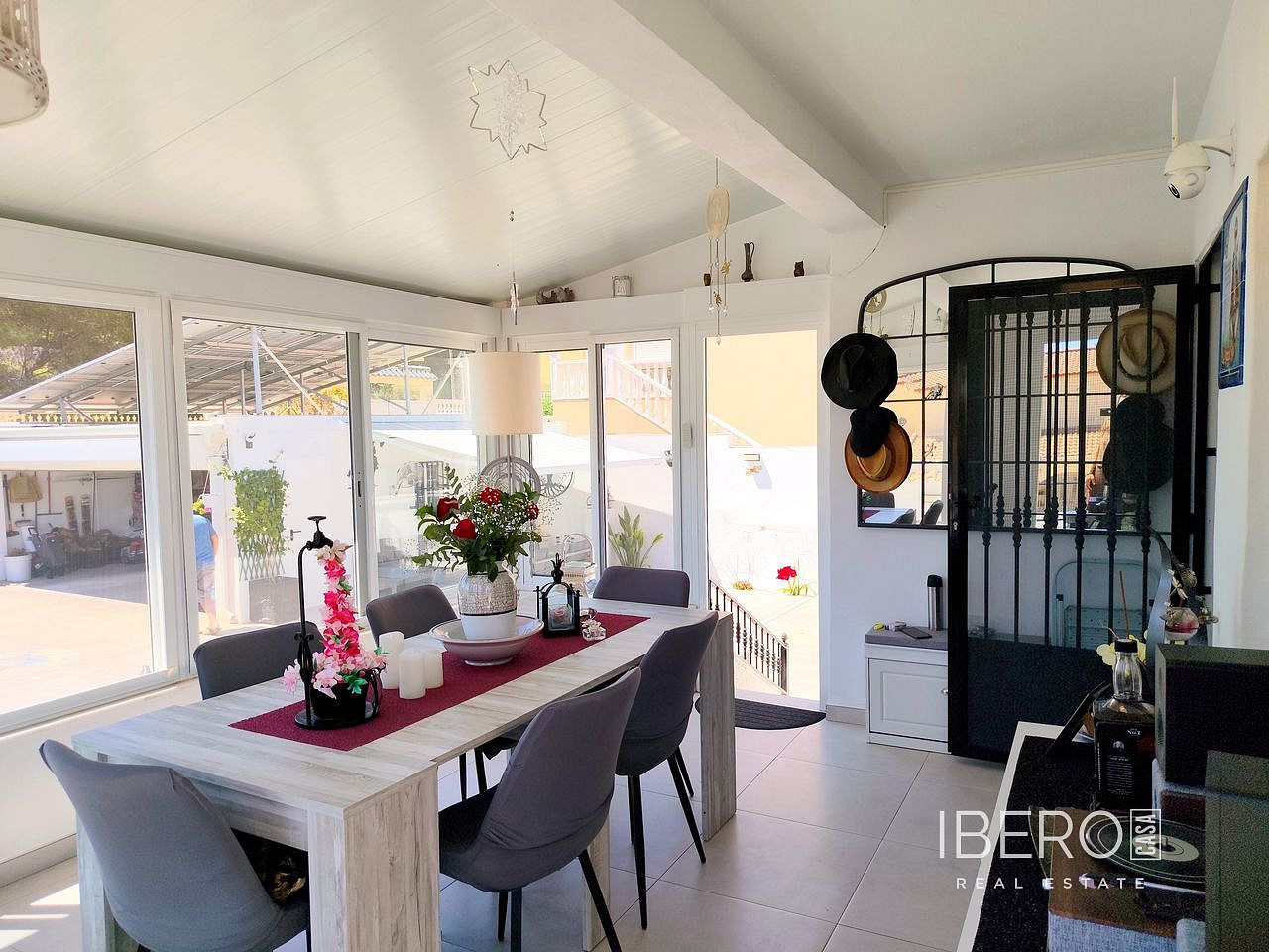 Prodej domu 150 m² s pozemkem 600 m² - Vista 2