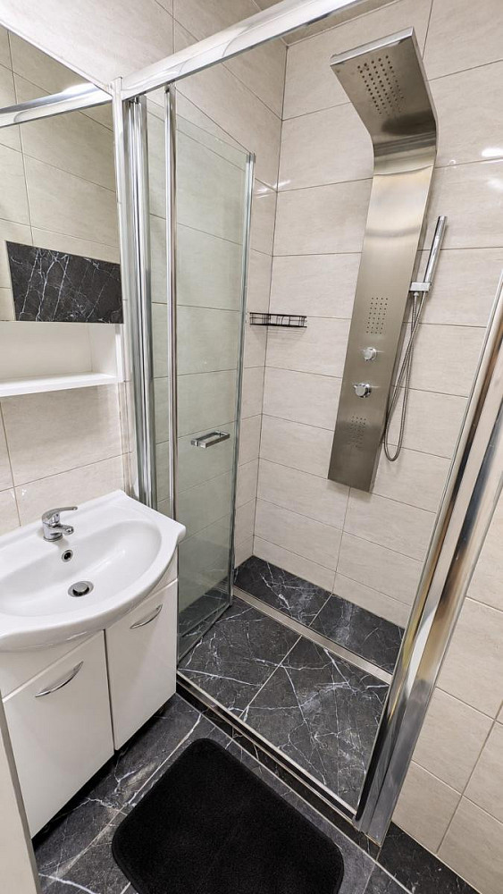 Pronájem bytu 1+kk 25 m² – fotografie 2