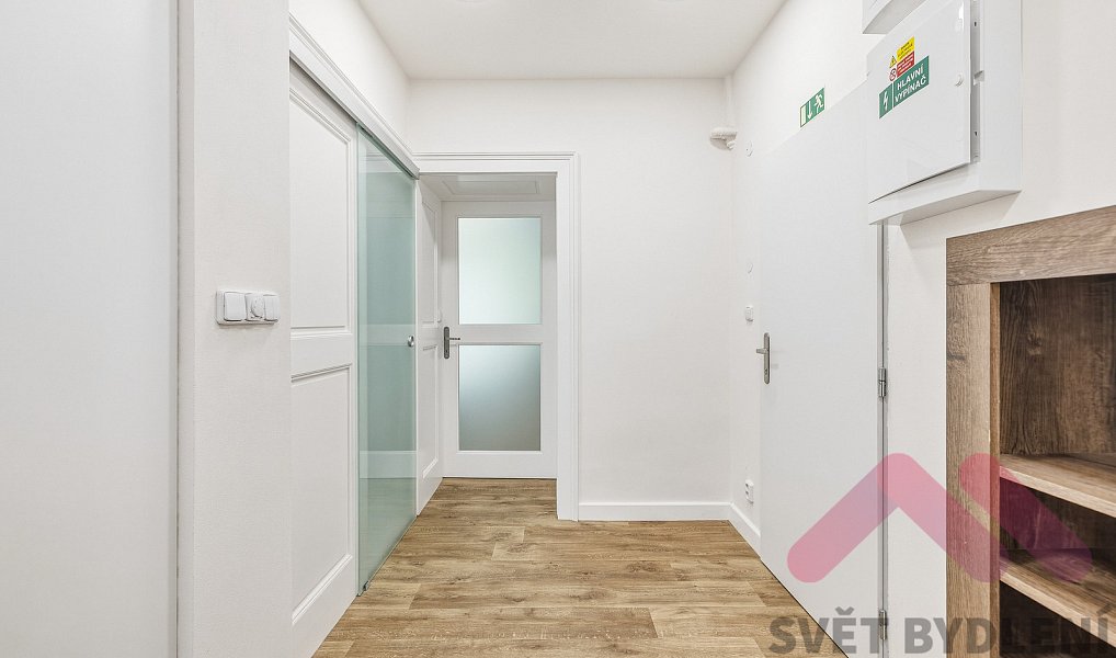 Prodej bytu 2+kk 60 m², Praha – náhled fotky 11