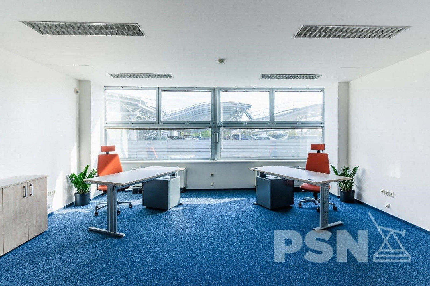 Pronájem kanceláře 36 m² — photo 2
