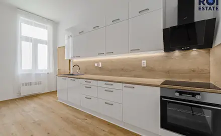 Prodej bytu 3+1 113 m², Zámecký okruh, Opava - Předměstí