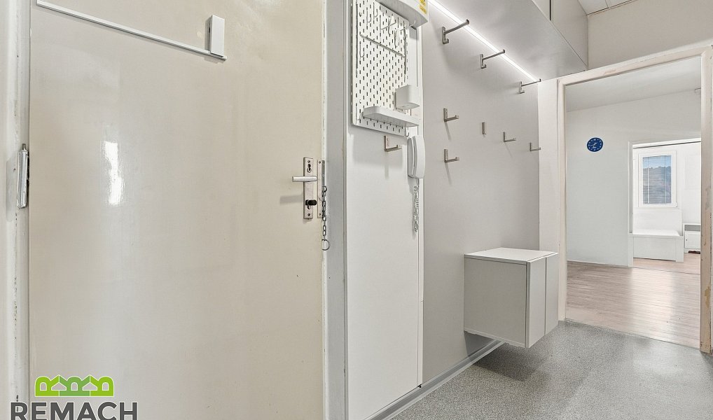 Prodej bytu 3+1 58 m², Zlín – náhled fotky 12
