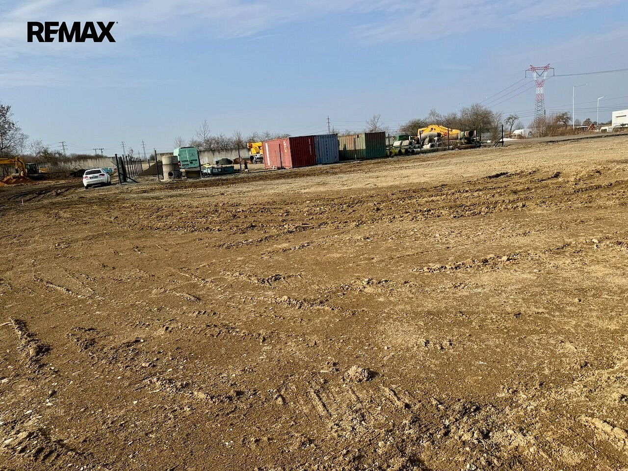 Pronájem komerčního pozemku 4 925 m² – fotografie 5