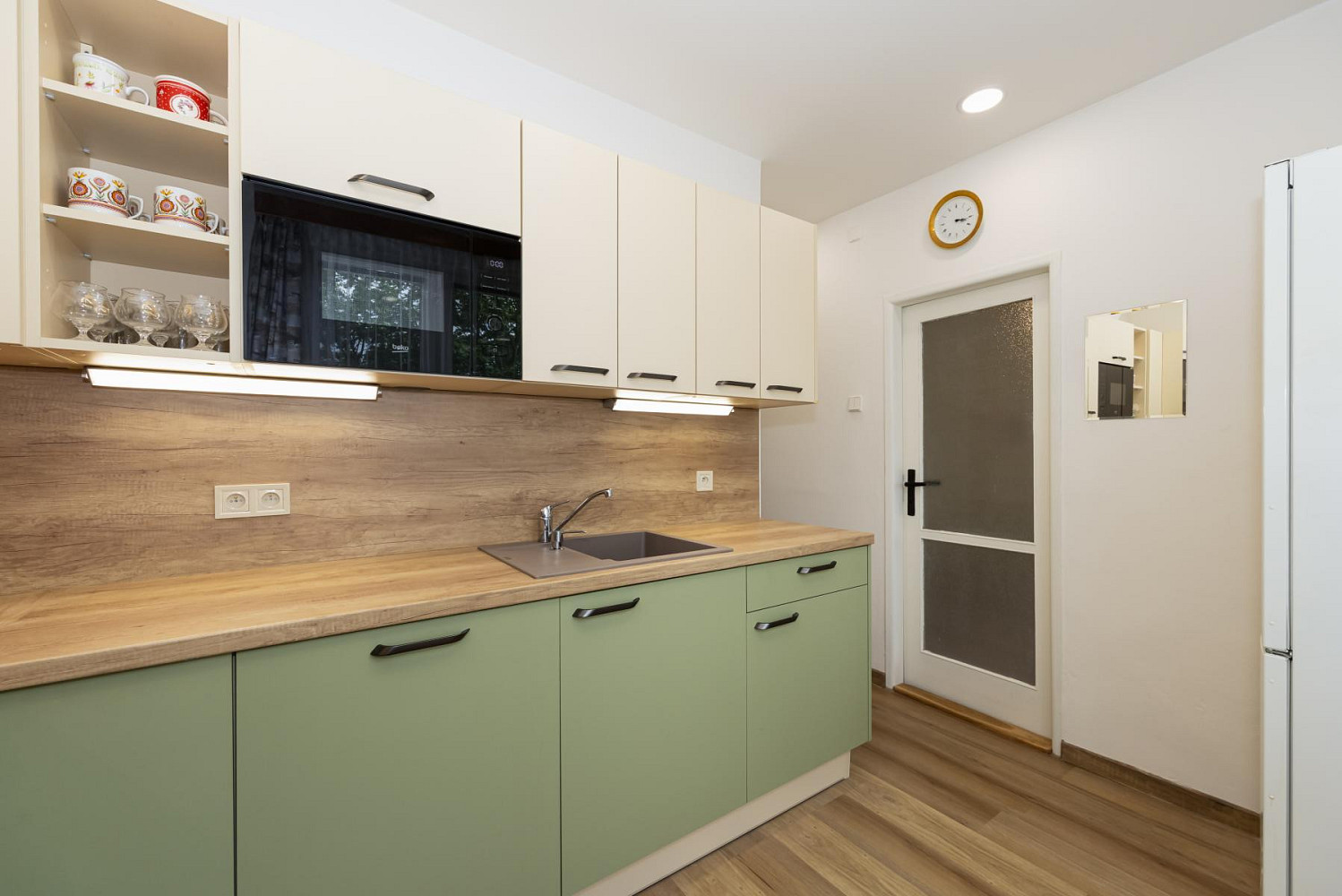 Pronájem bytu 2+1 54 m² — photo 3