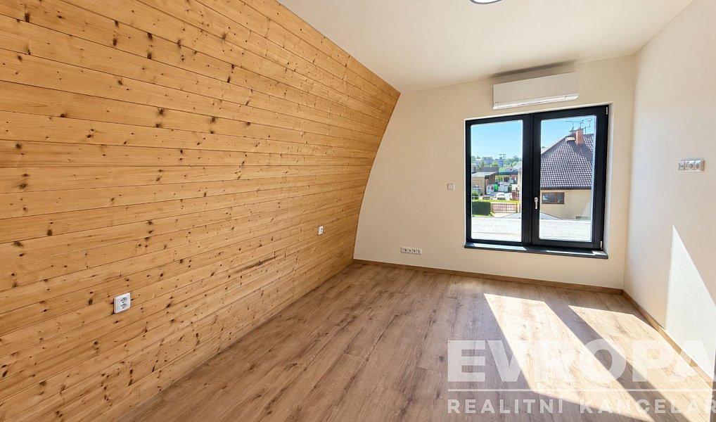 Pronájem domu 165 m² s pozemkem 521 m², Vrchlabí – náhled fotky 9