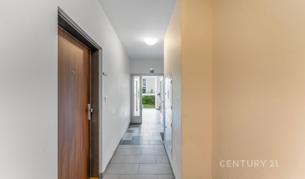 Prodej bytu 1+kk 35 m², Praha – náhled fotky 15