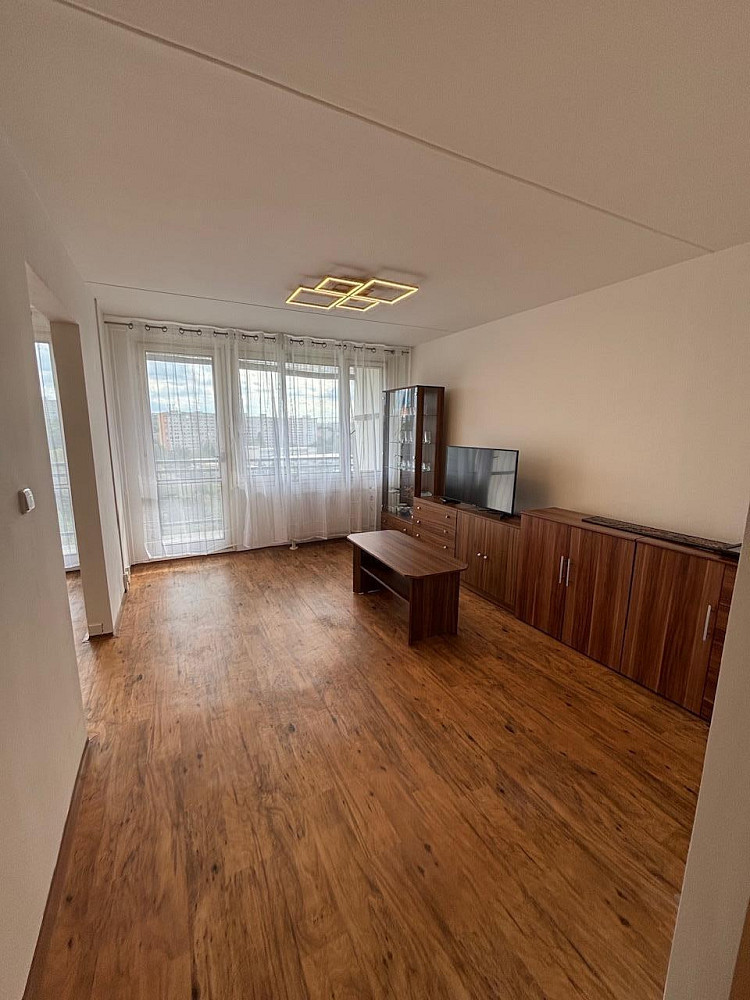 Pronájem bytu 2+kk 48 m² – fotografie 2