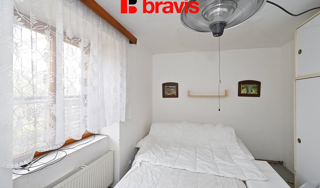 Prodej domu 420 m² s pozemkem 2 346 m², Rousínov – náhled fotky 23