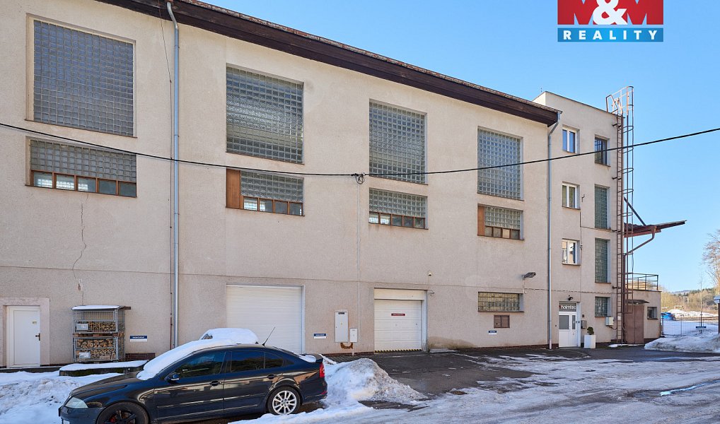 Prodej výrobních prostor 1 667 m², Trutnov – náhled fotky 17