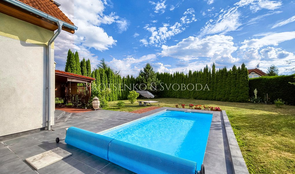 Prodej domu 185 m² s pozemkem 920 m², Hostivice – náhled fotky 22